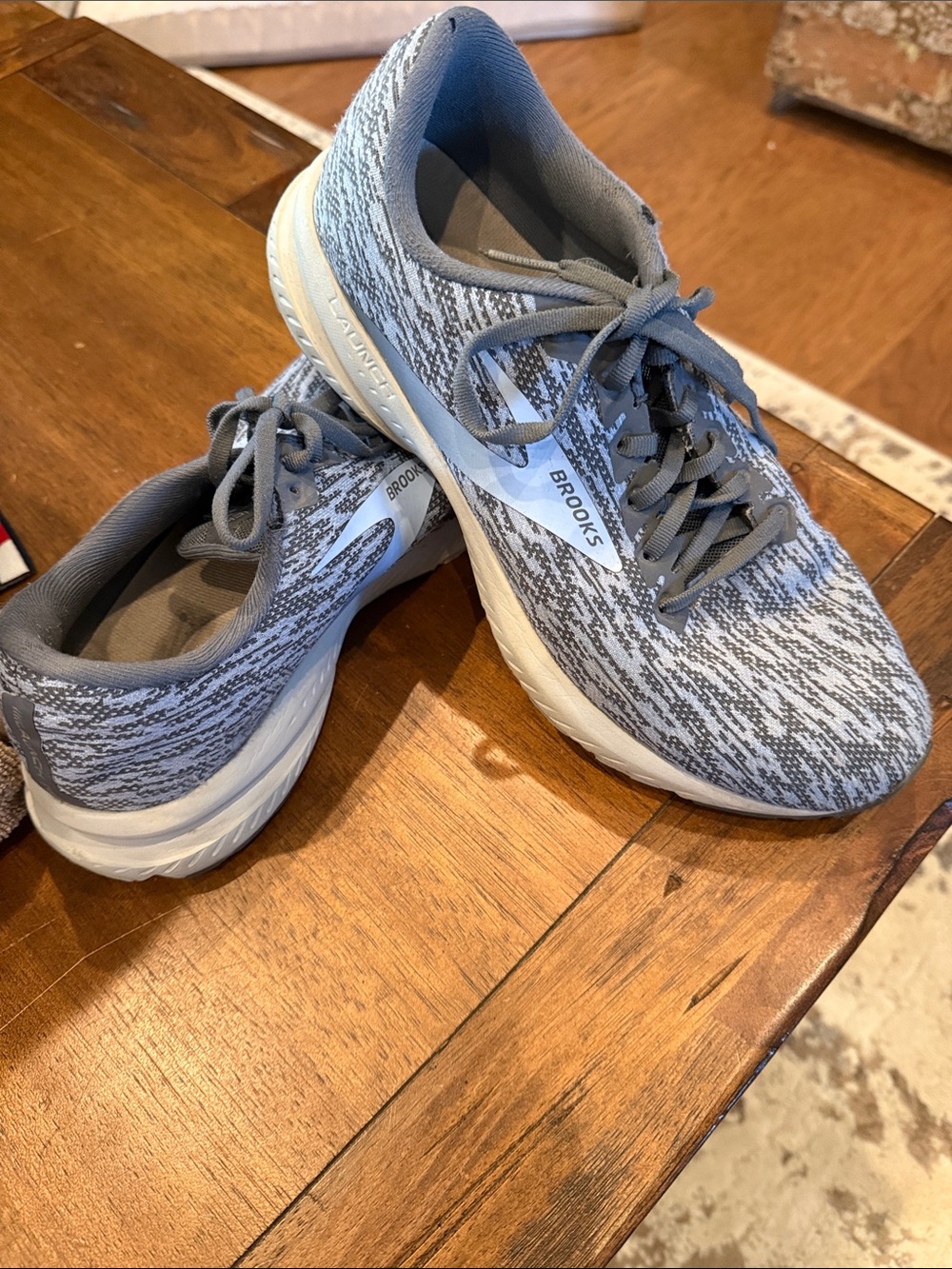 Men’s Brooks Women’s Gray and White Athletic Running Shoes
